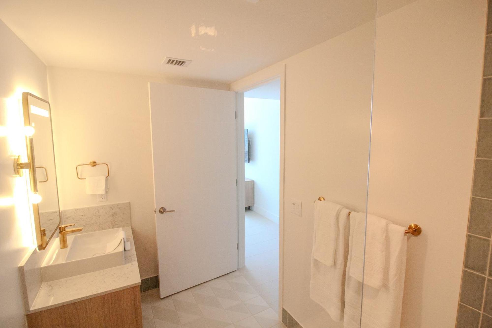 Luxurious 3 Bedroom With A View Apartamento Miami