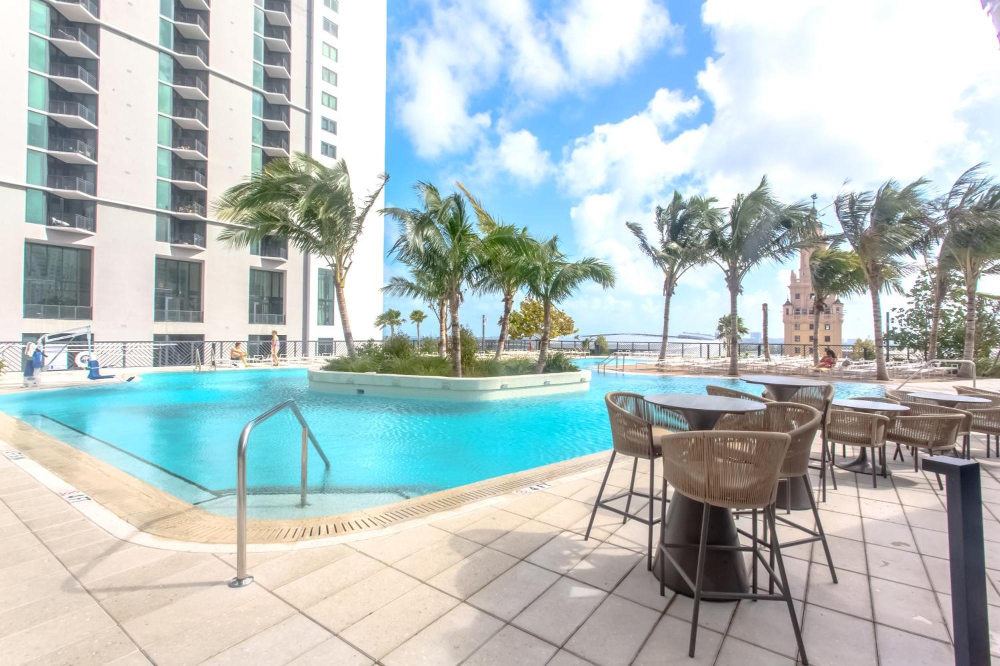 Luxurious 3 Bedroom With A View Apartamento Miami