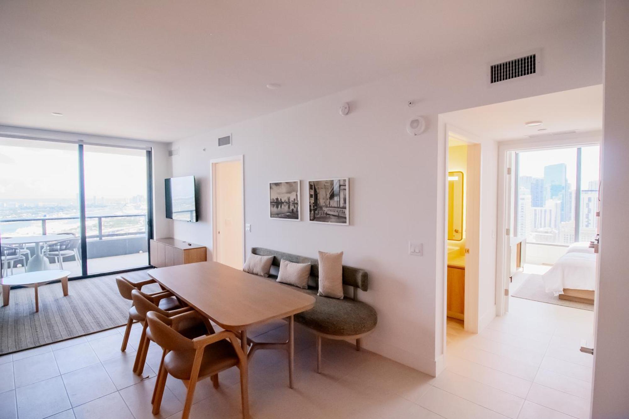 Luxurious 3 Bedroom With A View Apartamento Miami